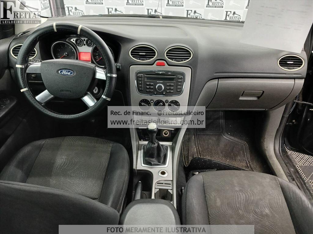 Foto 5: I/FORD FOCUS 2L FC FLEX, 10/10, PLACA: E__-___5, GASOL/ALC, PRETA