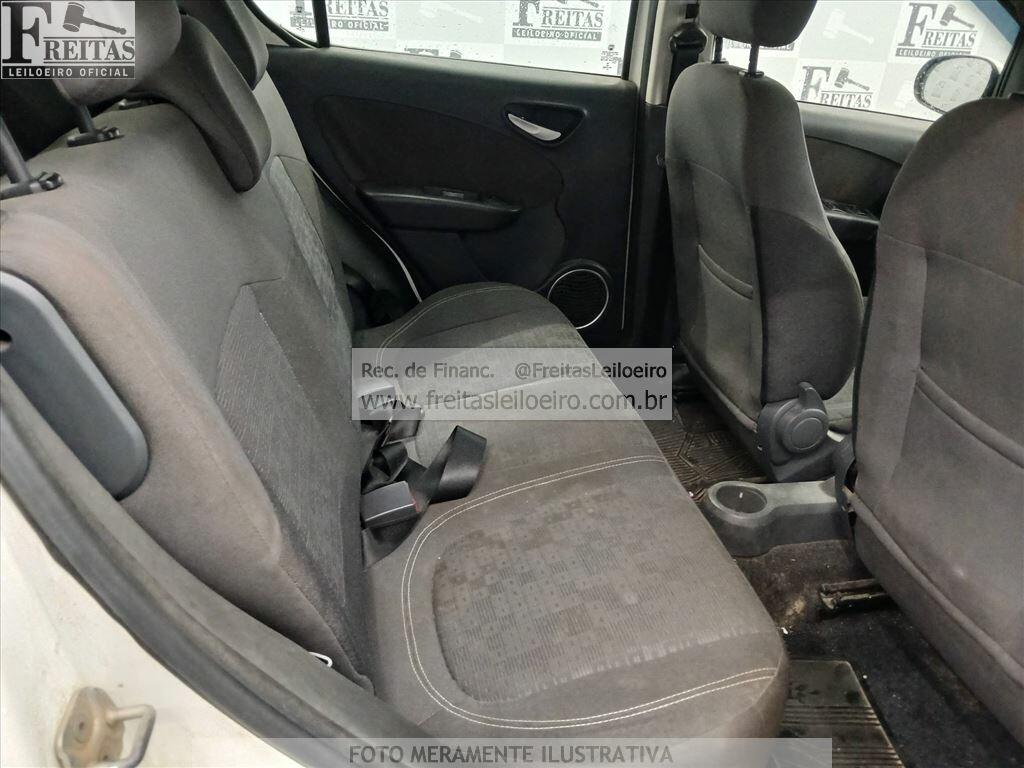 Foto 7 de 18: FIAT/PALIO ATTRACTIV 1.0, 16/17, PLACA: L__-___0, GASOL/ALC, BRANCA