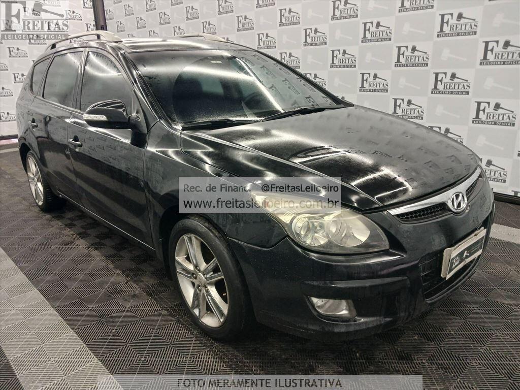Foto 2: I/HYUNDAI I30 WAGON, 10/11, PLACA: I__-___7, GASOLINA, PRETA