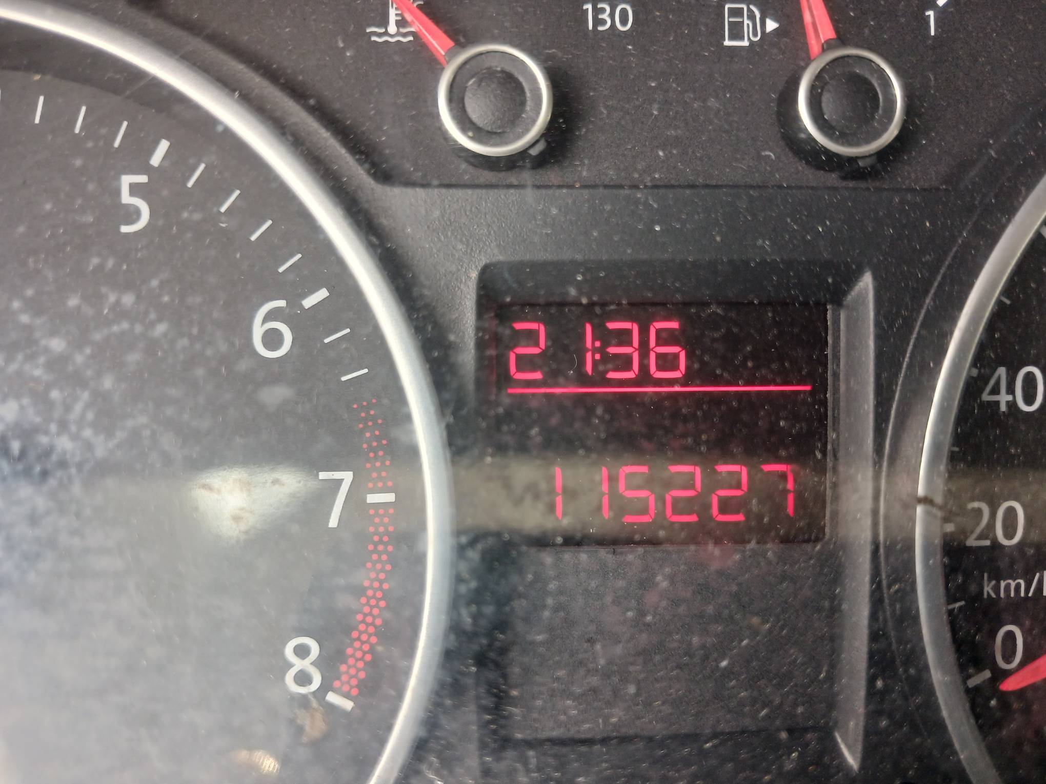 Foto 18 de 18: VW/GOL TL MB, 14/15, PLACA: P__-___2, GASOL/ALC, BRANCA