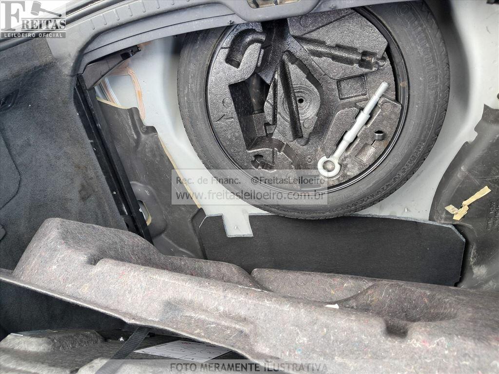Foto 11 de 17: I/VOLVO XC60 2.0T5 R-DES, 15/15, PLACA: F__-___2, GASOLINA, BRANCA