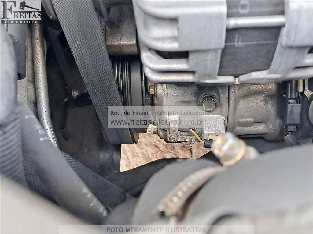 Foto 14 de 17: I/VOLVO XC60 2.0T5 R-DES, 15/15, PLACA: F__-___2, GASOLINA, BRANCA