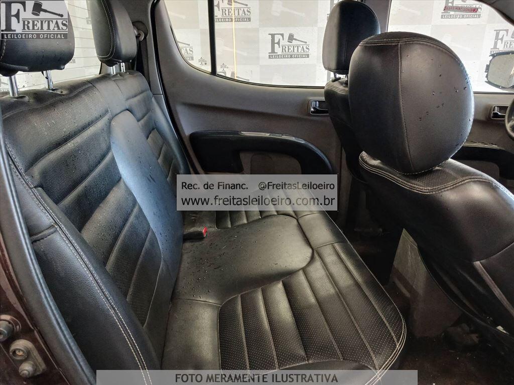 Foto 7 de 21: MMC/L200 TRITON 2.4 HLS, 15/16, PLACA: G__-___6, GASOL/ALC, MARROM