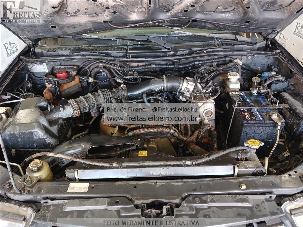 Foto 9 de 21: MMC/L200 TRITON 2.4 HLS, 15/16, PLACA: G__-___6, GASOL/ALC, MARROM