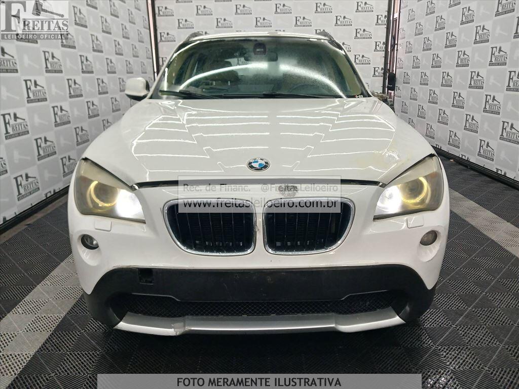 Foto 13 de 19: I/BMW X1 SDRIVE1.8I VL31, 11/12, PLACA: E__-___8, GASOLINA, BRANCA