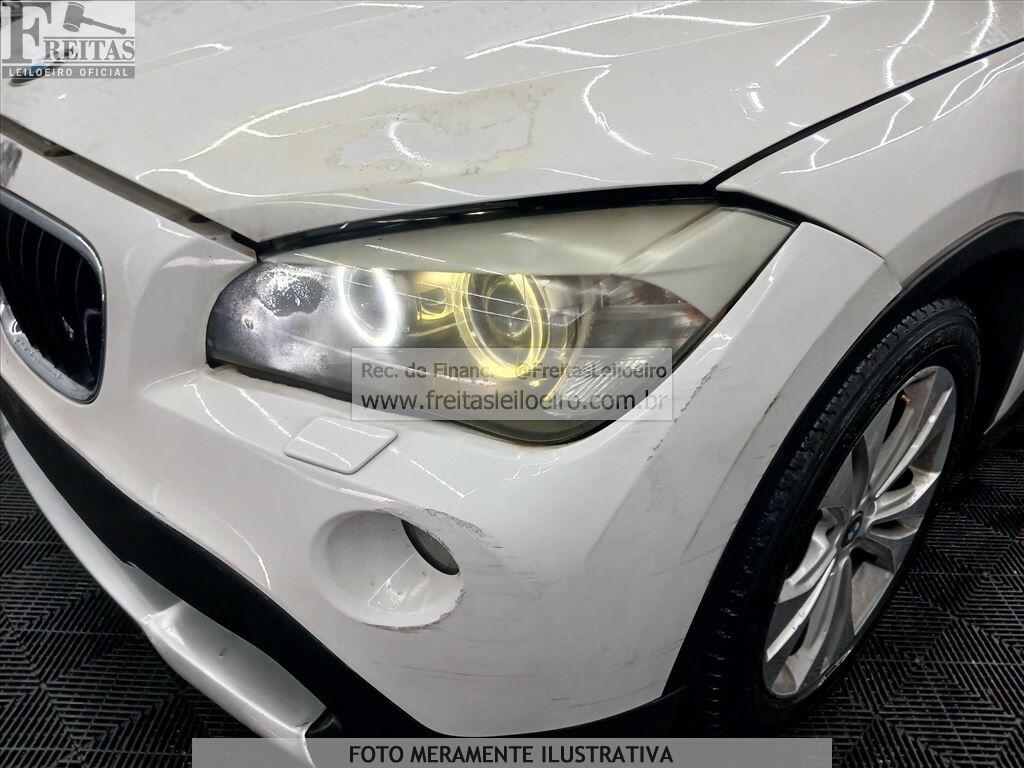 Foto 14 de 19: I/BMW X1 SDRIVE1.8I VL31, 11/12, PLACA: E__-___8, GASOLINA, BRANCA