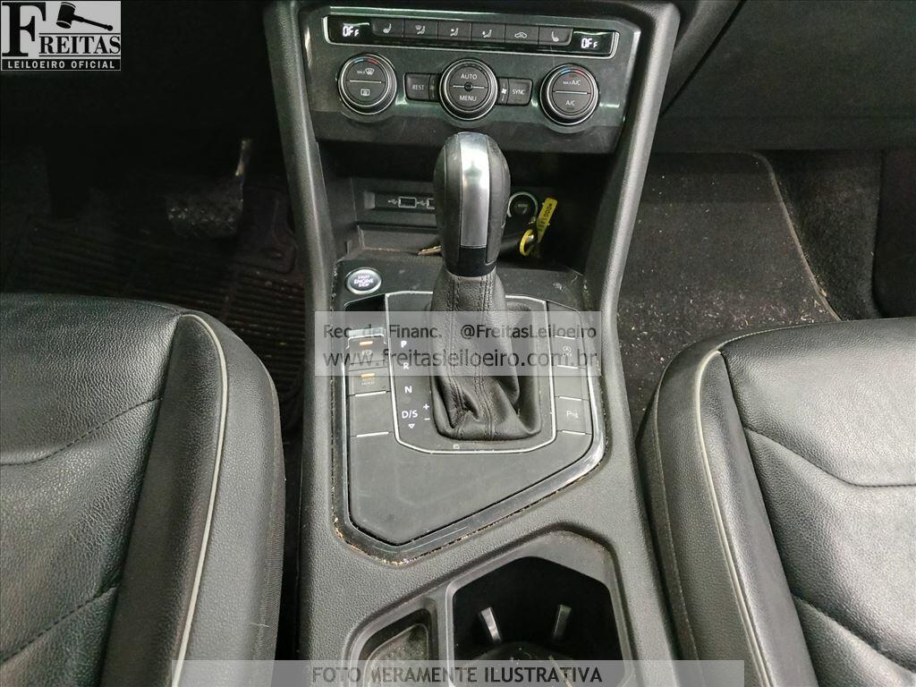 Foto 8 de 25: I/VW TIGUAN ALLSPACE CL, 19/20, PLACA: R__-___5, GASOL/ALC, BRANCA