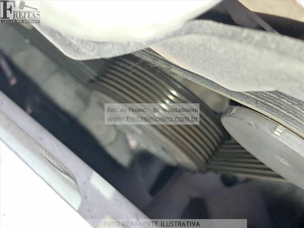 Foto 14 de 18: RENAULT/CAPTUR INTEN 16A, 18/19, PLACA: L__-___2, GASOL/ALC, BRANCA
