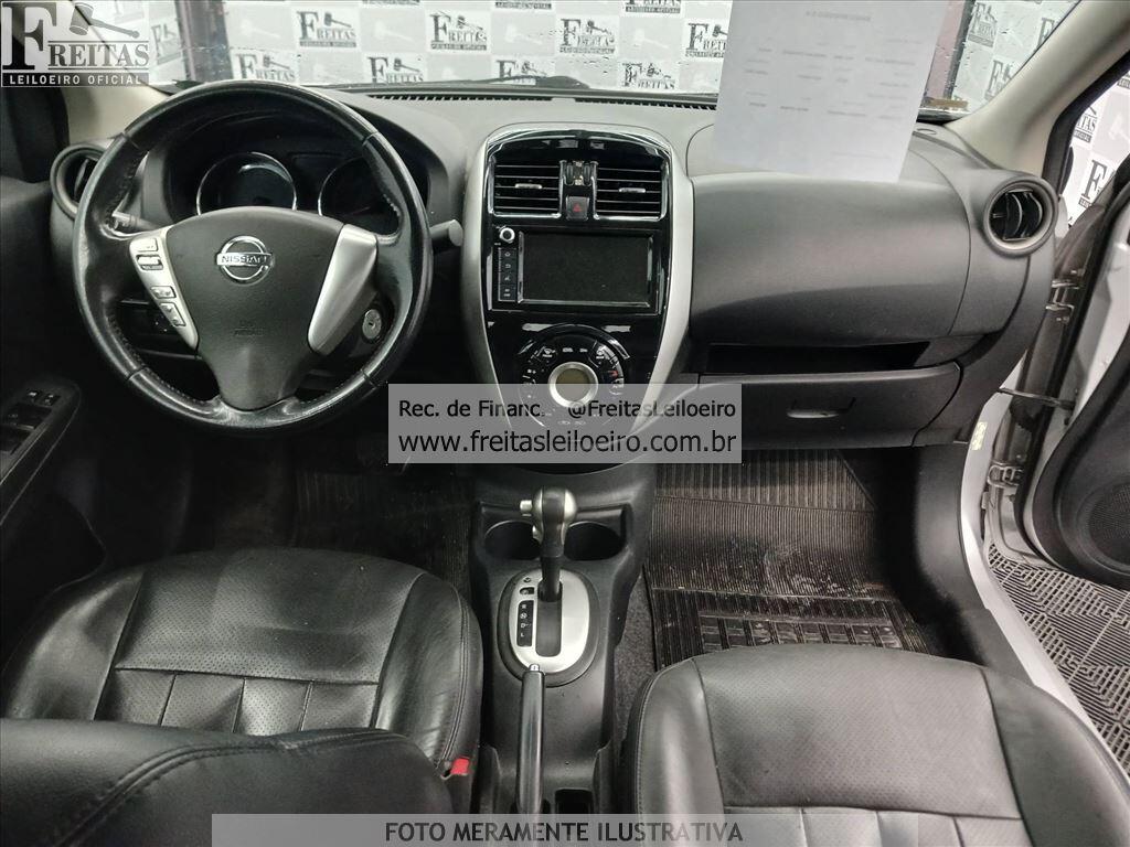 Foto 5: NISSAN/VERSA 16SL CVT, 18/19, PLACA: F__-___2, GASOL/ALC, PRATA