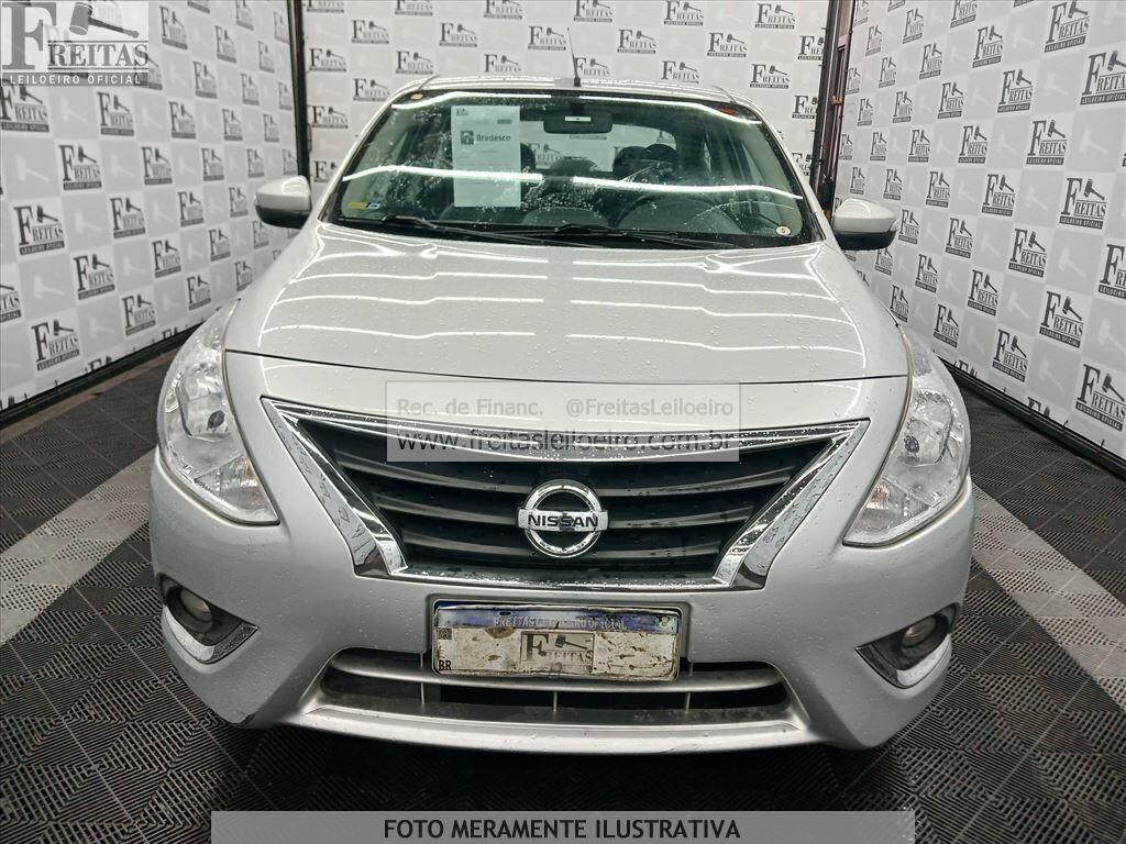Foto 15 de 20: NISSAN/VERSA 16SL CVT, 18/19, PLACA: F__-___2, GASOL/ALC, PRATA