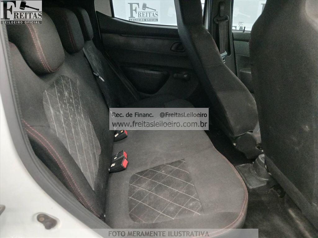 Foto 7 de 18: RENAULT/KWID ZEN 10MT, 20/21, PLACA: Q__-___7, GASOL/ALC, BRANCA