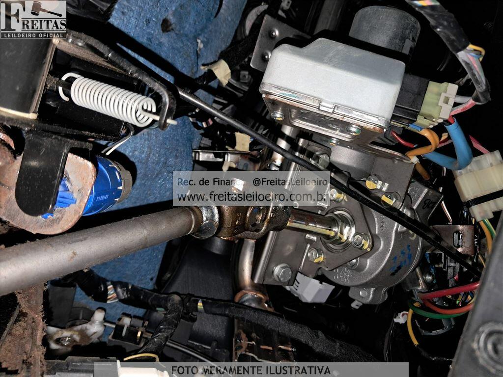 Foto 11 de 18: RENAULT/KWID ZEN 10MT, 20/21, PLACA: Q__-___7, GASOL/ALC, BRANCA