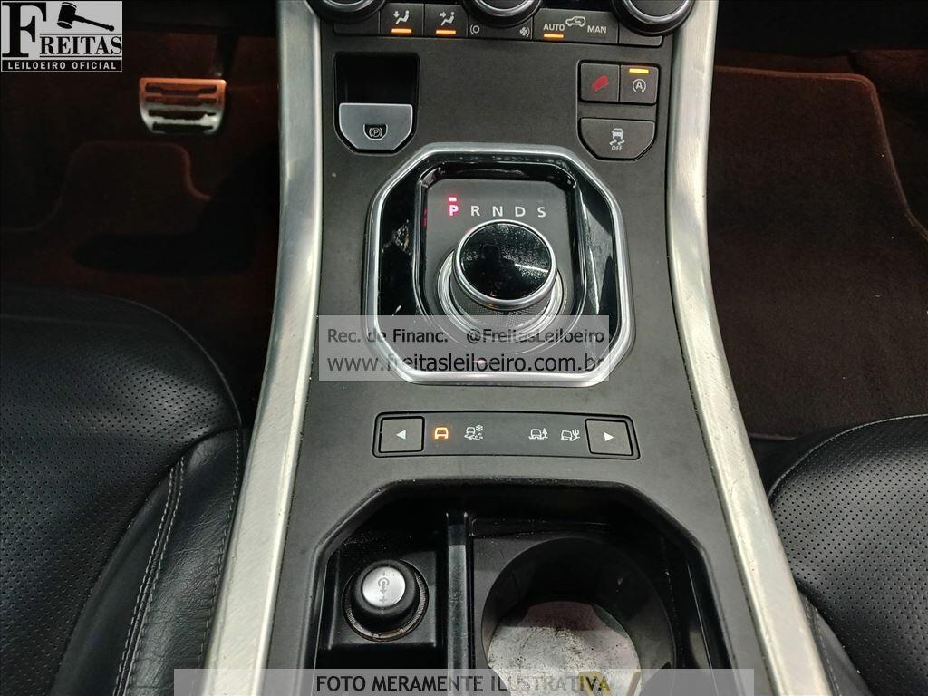Foto 8 de 21: LR/EVOQUE HSE DYN, 16/16, PLACA: K__-___3, GASOLINA, VERMELHA