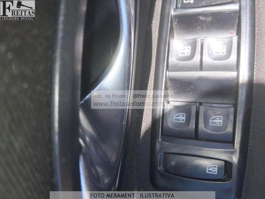 Foto 13 de 19: I/RENAULT FLUENCE DYN20A, 11/12, PLACA: A__-___3, GASOL/ALC, PRATA