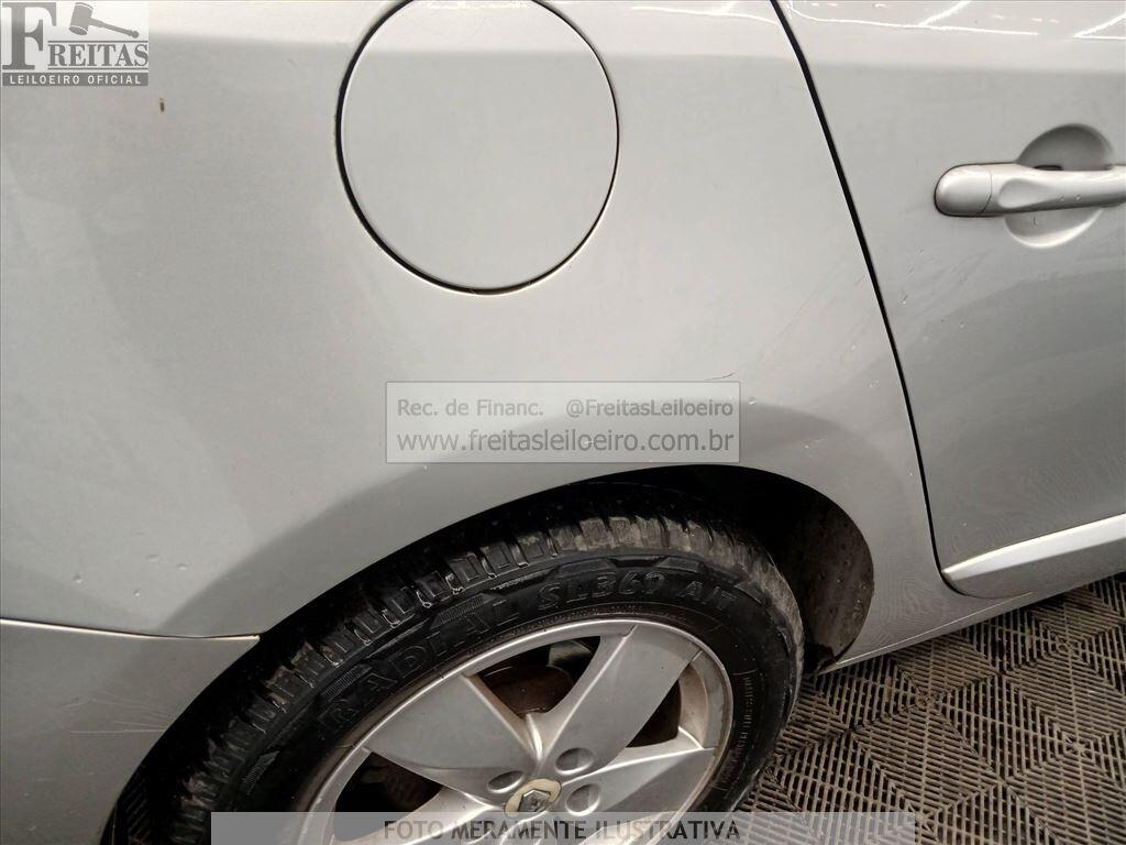 Foto 18 de 19: I/RENAULT FLUENCE DYN20A, 11/12, PLACA: A__-___3, GASOL/ALC, PRATA