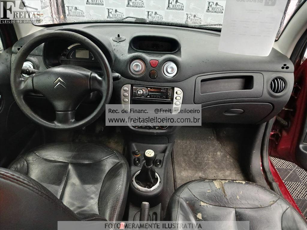 Foto 5: CITROEN/C3 GLX 14 FLEX, 11/12, PLACA: F__-___3, GASOL/ALC, VERMELHA