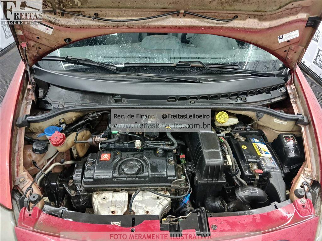Foto 9 de 21: CITROEN/C3 GLX 14 FLEX, 11/12, PLACA: F__-___3, GASOL/ALC, VERMELHA