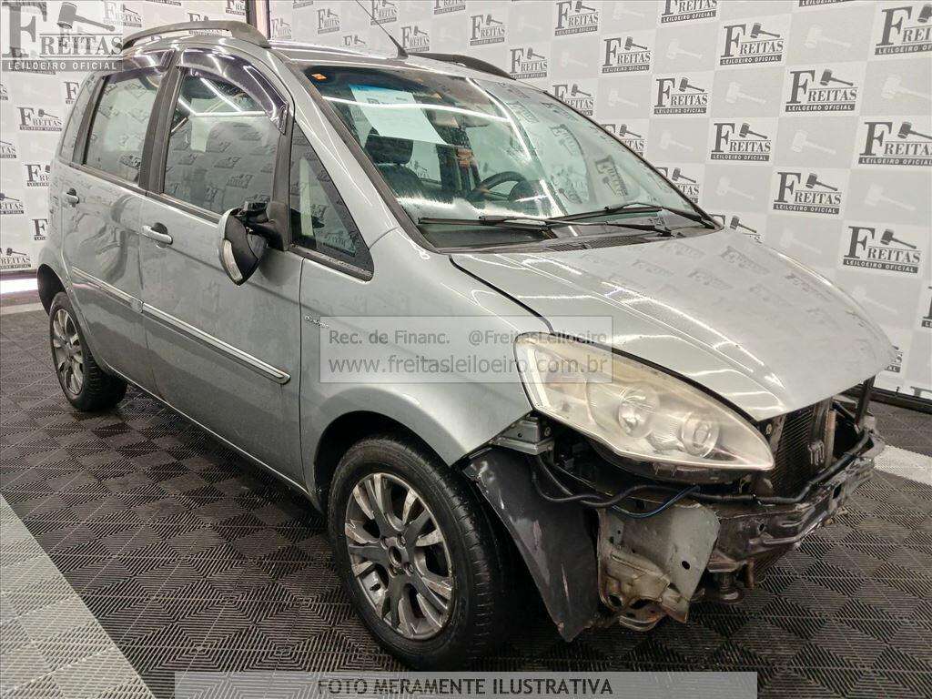 Foto 2: FIAT/IDEA ESSENCE 1.6 DL, 11/12, PLACA: E__-___4, GASOL/ALC, CINZA