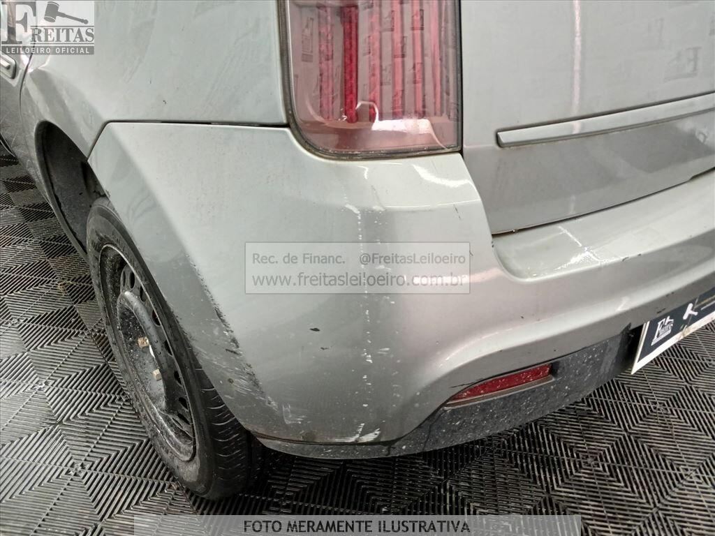 Foto 16 de 21: FIAT/IDEA ESSENCE 1.6 DL, 11/12, PLACA: E__-___4, GASOL/ALC, CINZA