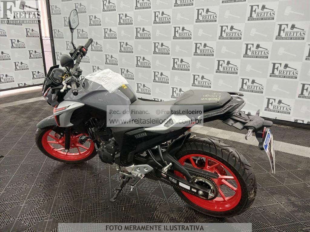 Foto 3: YAMAHA/FZ25 FAZER, 26/26, PLACA: U__-___7, GASOLINA, CINZA