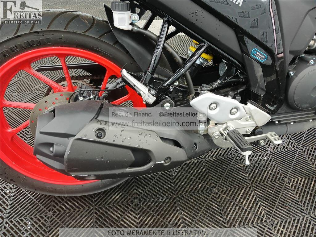 Foto 6 de 10: YAMAHA/FZ25 FAZER, 26/26, PLACA: U__-___7, GASOLINA, CINZA
