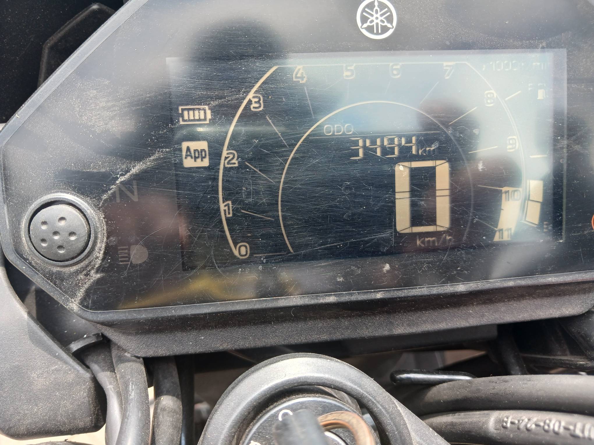 Foto 11 de 11: YAMAHA/FZ25 FAZER, 25/25, PLACA: T__-___1, GASOLINA, VERMELHA