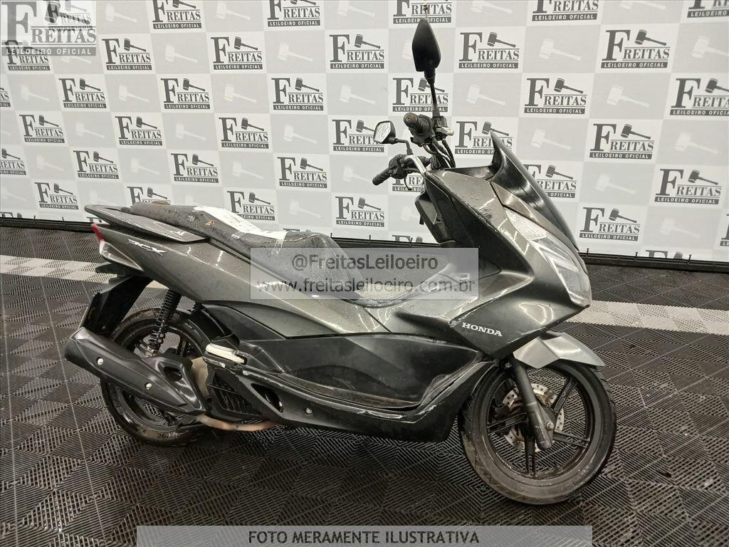 Foto 2: HONDA/PCX 150, 16/16, PLACA: P__-___5, GASOLINA, CINZA