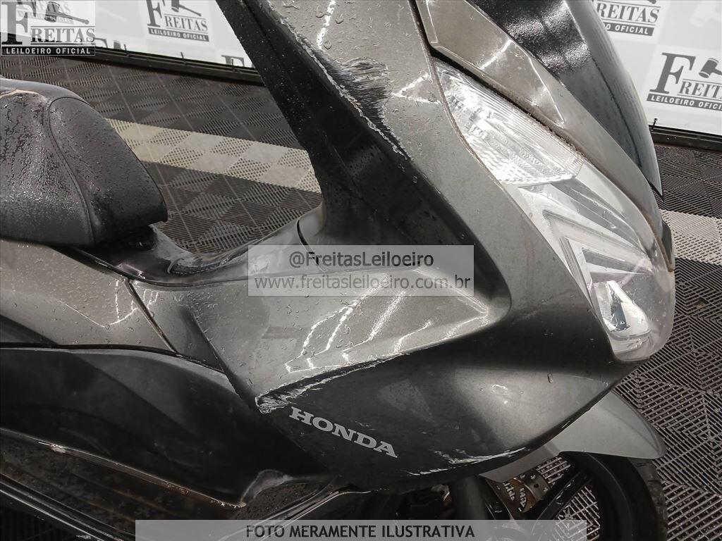 Foto 8 de 12: HONDA/PCX 150, 16/16, PLACA: P__-___5, GASOLINA, CINZA