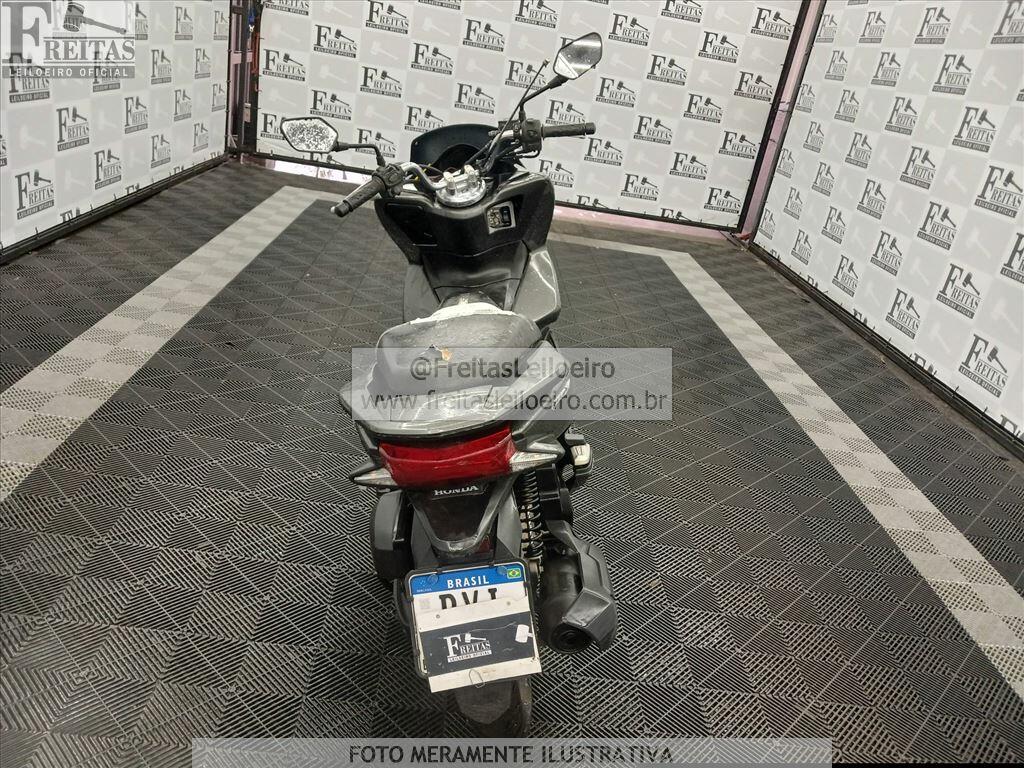 Foto 11 de 12: HONDA/PCX 150, 16/16, PLACA: P__-___5, GASOLINA, CINZA