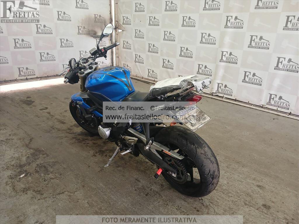 Foto 3: TRIUMPH/STREET TRIPLE AB, 14/14, PLACA: F__-___0, GASOLINA, AZUL