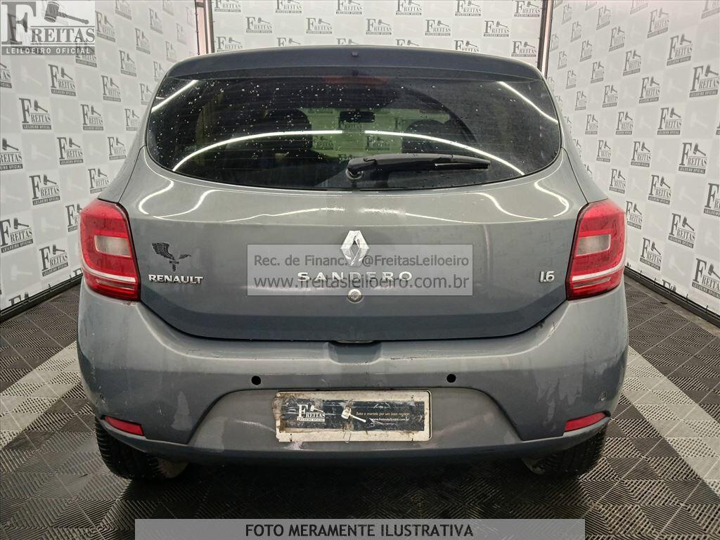 Foto 21 de 24: RENAULT/SANDERO EXPR 16, 15/16, PLACA: P__-___5, GASOL/ALC, CINZA