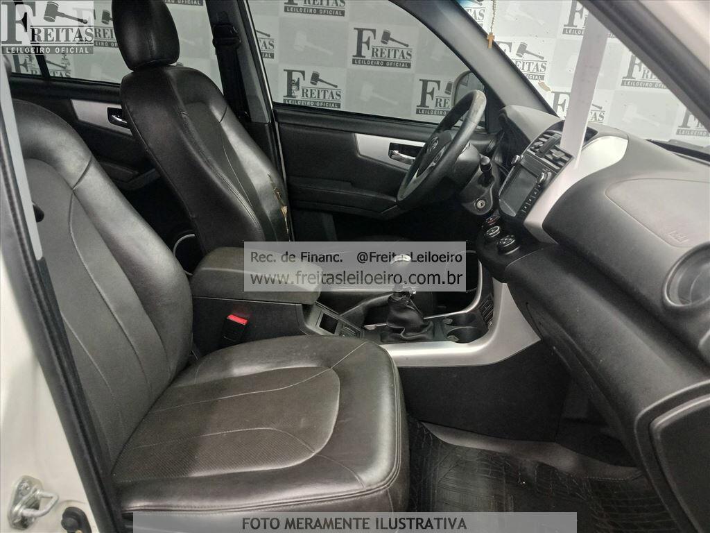 Foto 6 de 18: I/LIFAN X60 1.8L VIP, 15/16, PLACA: Q__-___4, GASOLINA, BRANCA