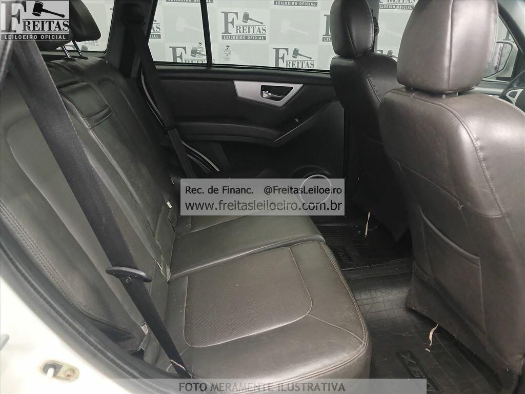 Foto 7 de 18: I/LIFAN X60 1.8L VIP, 15/16, PLACA: Q__-___4, GASOLINA, BRANCA