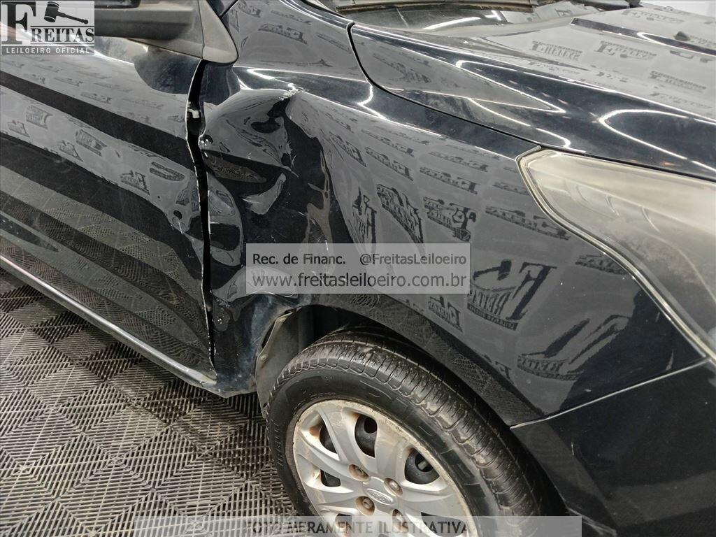 Foto 19 de 21: FORD/KA SE 1.5 HA B, 17/18, PLACA: P__-___0, GASOL/ALC, PRETA
