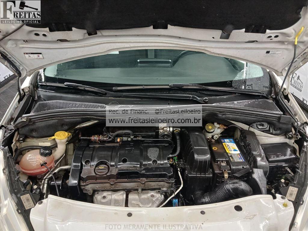 Foto 9 de 20: PEUGEOT/208 GRIFFE, 14/15, PLACA: F__-___0, GASOL/ALC, BRANCA