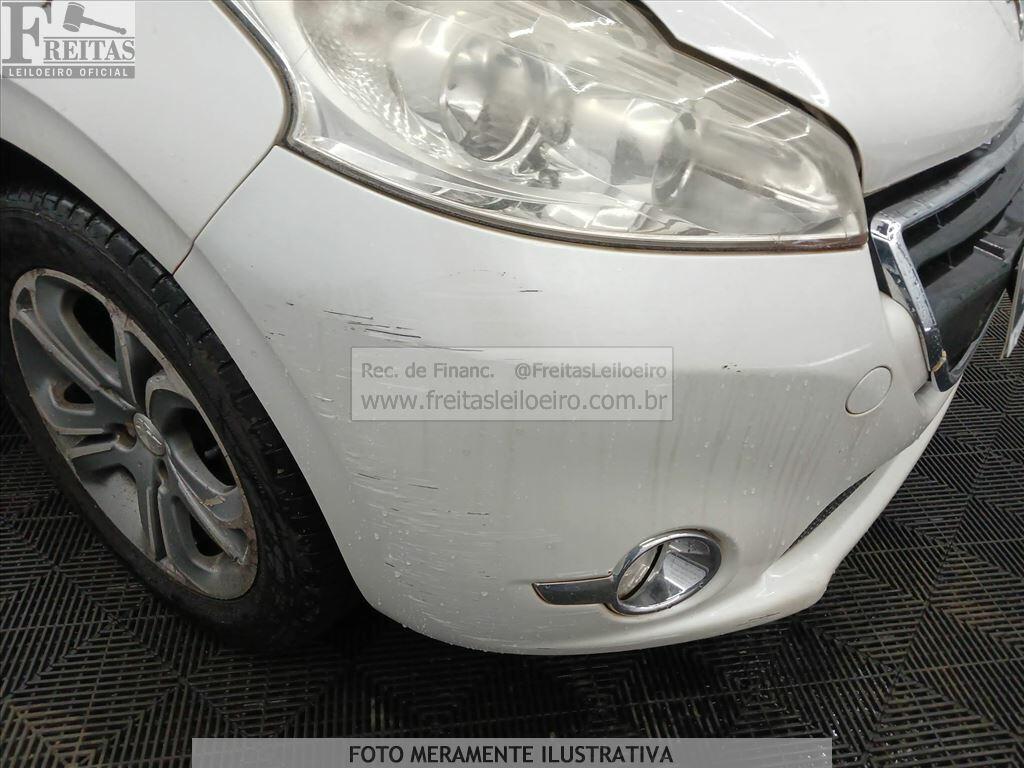 Foto 19 de 20: PEUGEOT/208 GRIFFE, 14/15, PLACA: F__-___0, GASOL/ALC, BRANCA