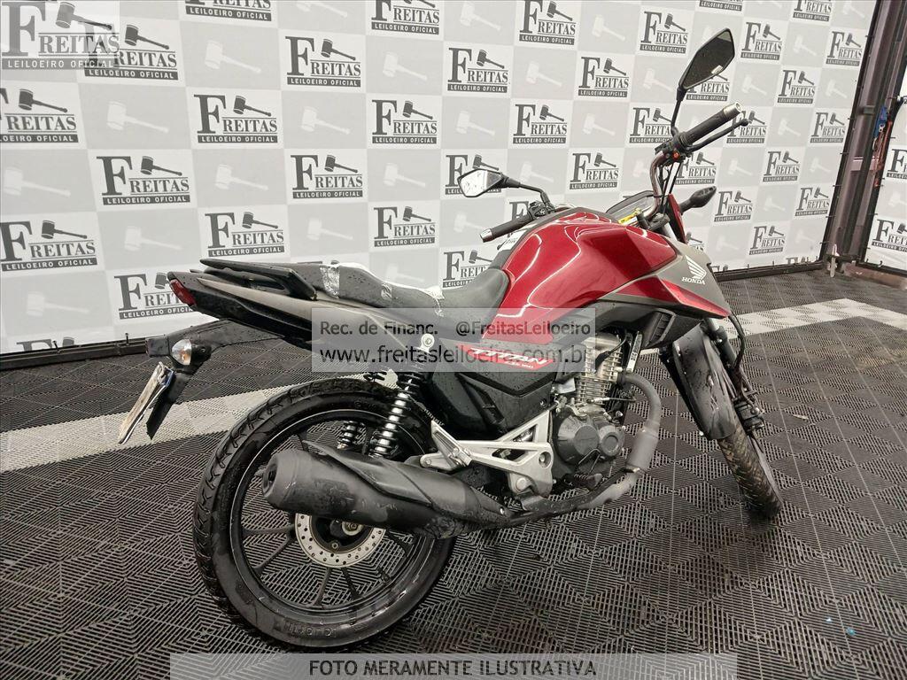 Foto 4: HONDA/CG 160 TITAN, 26/26, PLACA: U__-___0, GASOL/ALC, VERMELHA