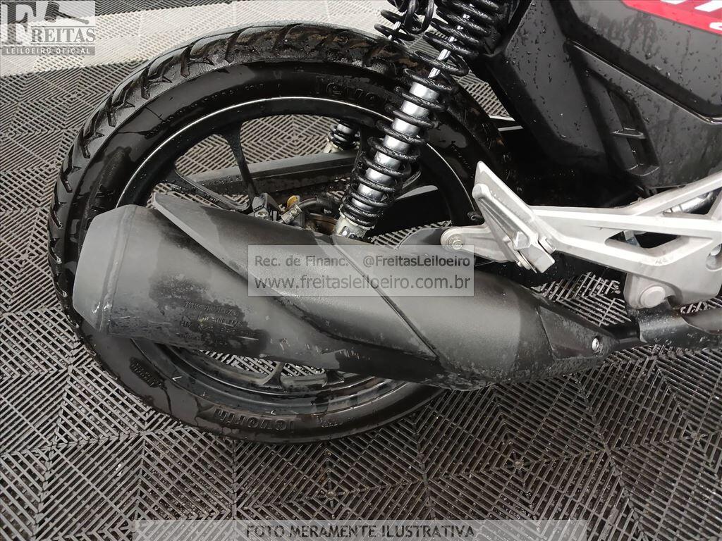 Foto 6 de 11: HONDA/CG 160 TITAN, 26/26, PLACA: U__-___0, GASOL/ALC, VERMELHA