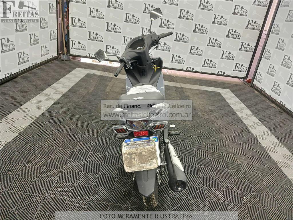 Foto 10 de 12: SHINERAY/XY125-6A, 25/26, PLACA: U__-___0, GASOLINA, CINZA