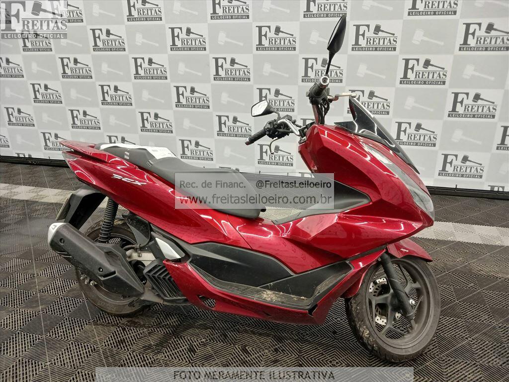 Foto 2: HONDA/PCX 160 ABS, 25/25, PLACA: T__-___6, GASOLINA, VERMELHA