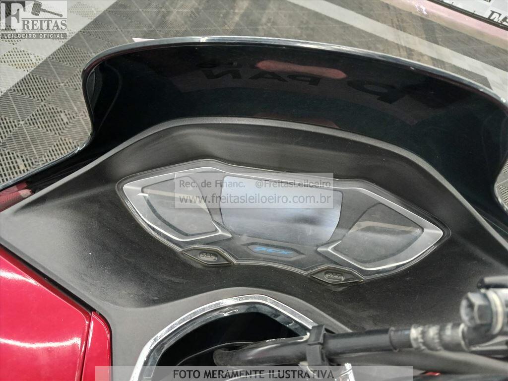 Foto 5: HONDA/PCX 160 ABS, 25/25, PLACA: T__-___6, GASOLINA, VERMELHA