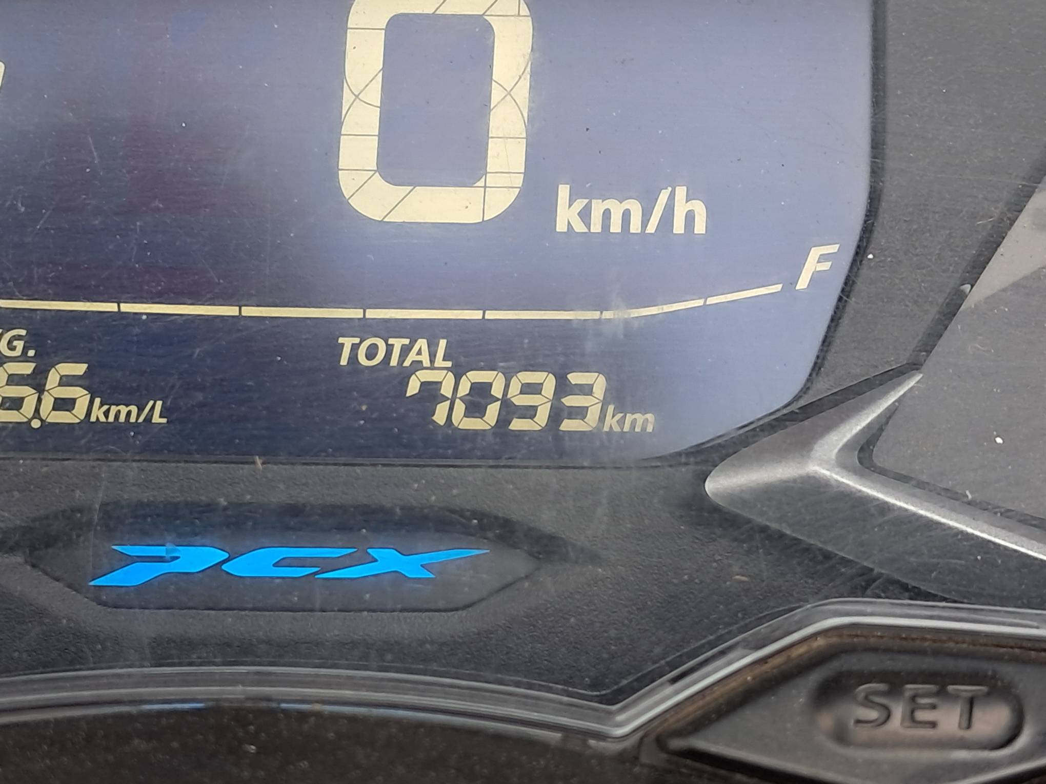 Foto 11 de 11: HONDA/PCX 160 ABS, 25/25, PLACA: T__-___6, GASOLINA, VERMELHA
