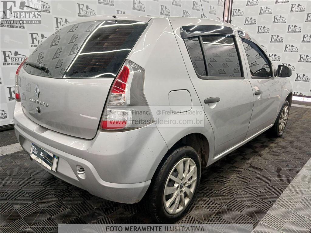 Foto 4: RENAULT/SANDERO EXP1016V, 14/14, PLACA: O__-___5, GASOL/ALC, PRATA