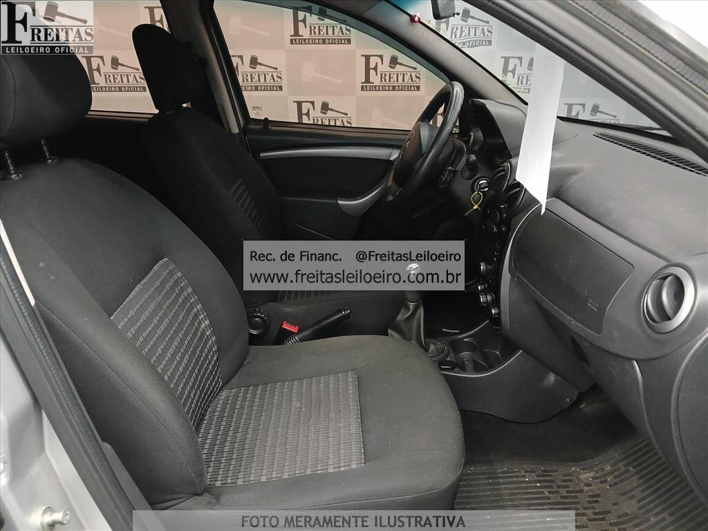 Foto 6 de 18: RENAULT/SANDERO EXP1016V, 14/14, PLACA: O__-___5, GASOL/ALC, PRATA