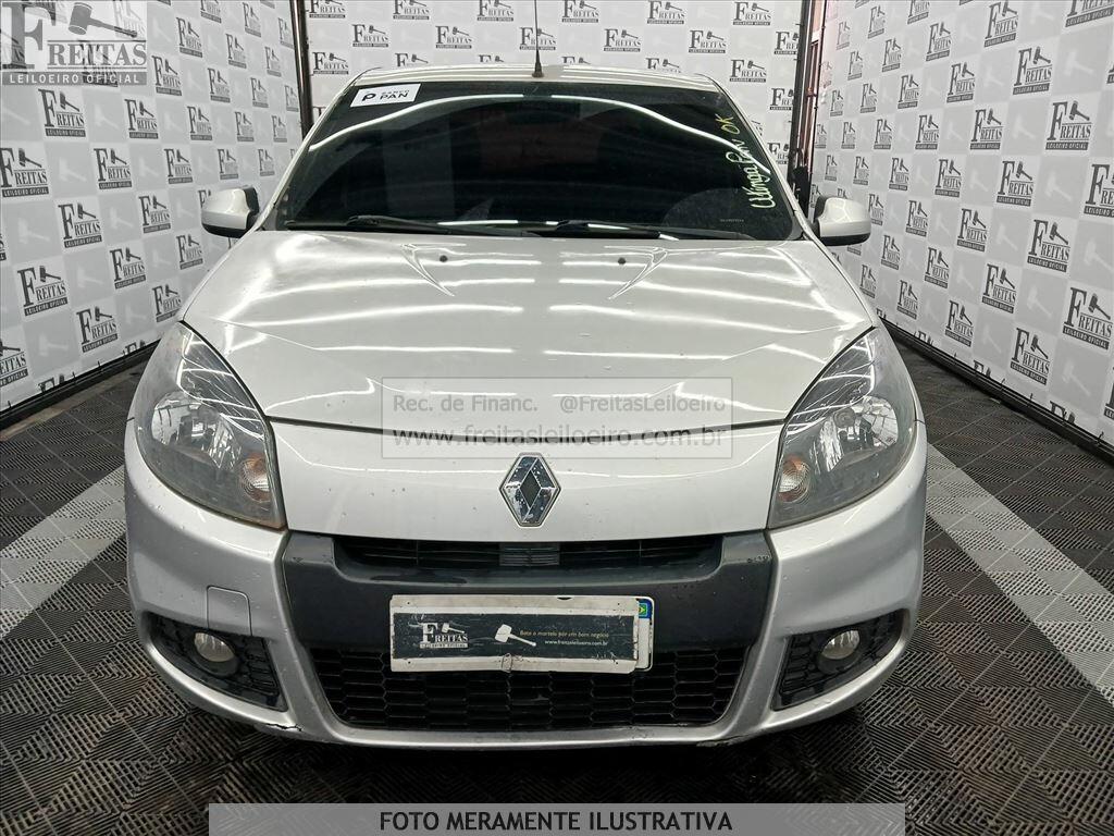 Foto 14 de 18: RENAULT/SANDERO EXP1016V, 14/14, PLACA: O__-___5, GASOL/ALC, PRATA