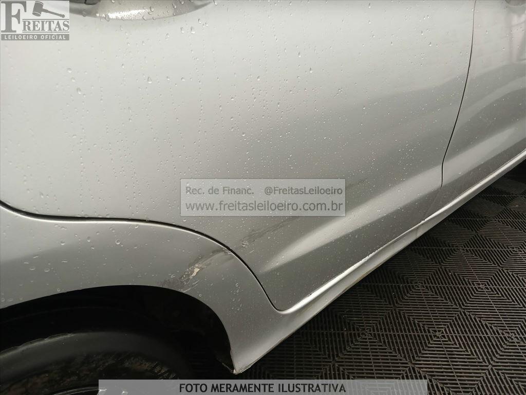 Foto 18 de 20: FORD/KA SE 1.0 HA B, 16/17, PLACA: P__-___4, GASOL/ALC, PRATA