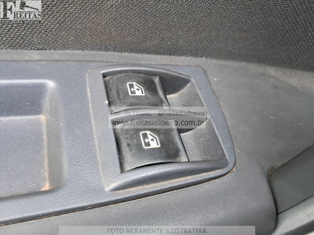 Foto 10 de 21: FIAT/SIENA ATTRACTIV 1.4, 15/16, PLACA: F__-___0, GASOL/ALC, BRANCA