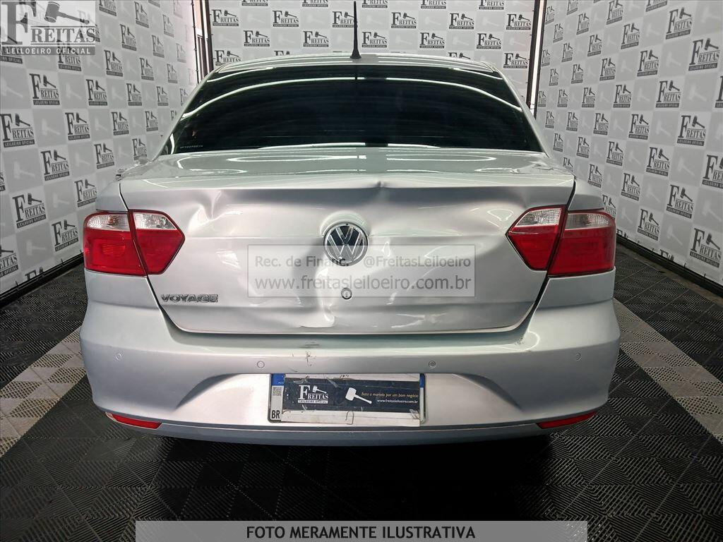 Foto 18 de 22: VW/VOYAGE CITY SB, 14/15, PLACA: F__-___0, GASOL/ALC, PRATA