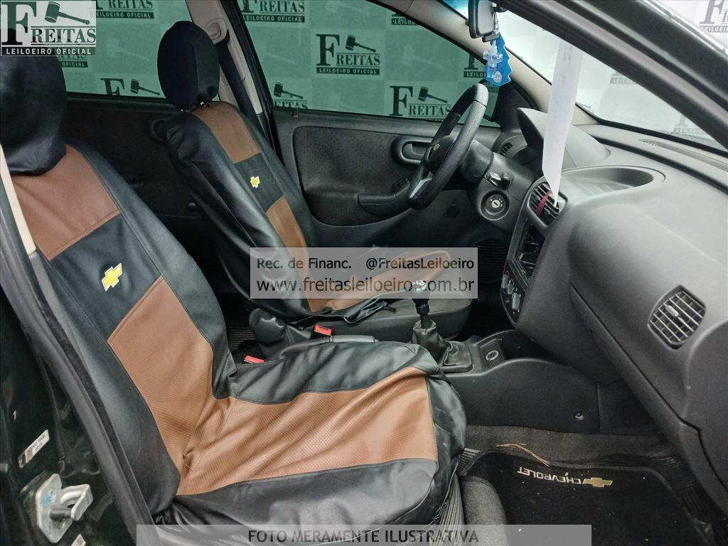 Foto 6 de 18: GM/CORSA HATCH MAXX, 10/11, PLACA: E__-___0, GASOL/ALC, VERDE