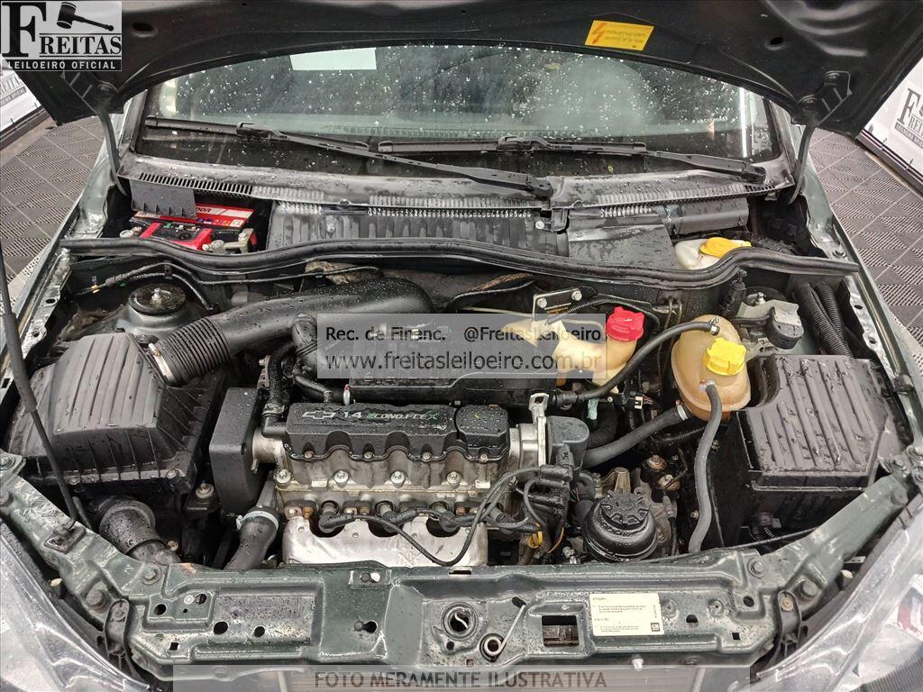 Foto 9 de 18: GM/CORSA HATCH MAXX, 10/11, PLACA: E__-___0, GASOL/ALC, VERDE